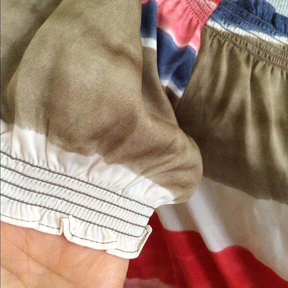 Ann Taylor top - Picture 2 of 4